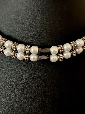 Faux Pearl Choker